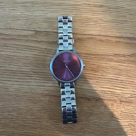 Nixon Watch - Picture 3 of 4